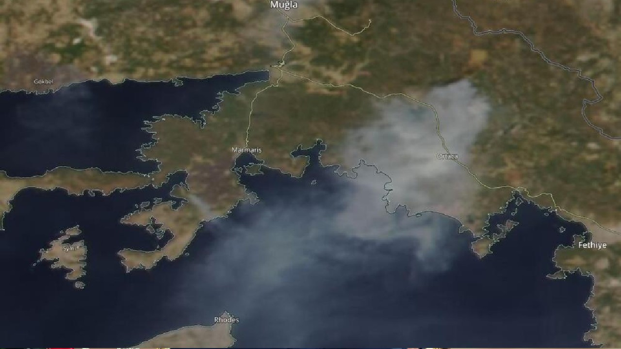 Köyceğiz yangınının dumanları Rodos’a ulaştı