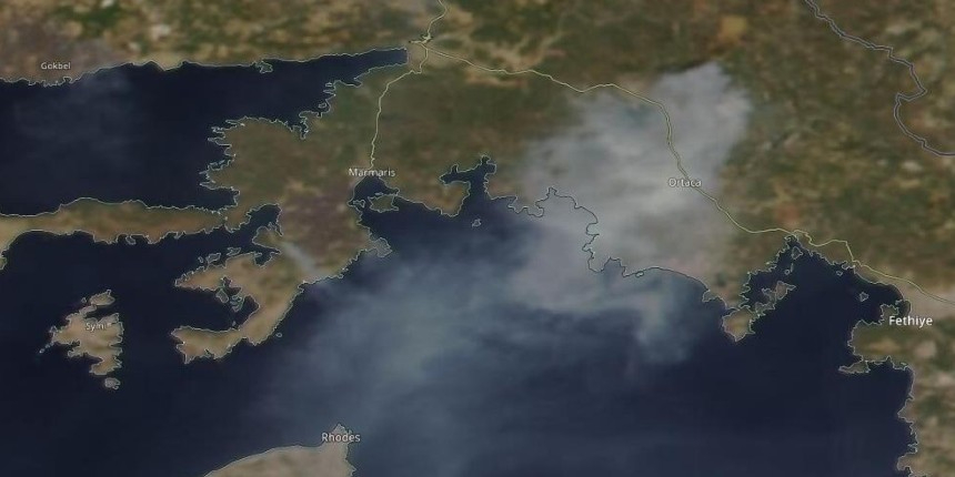 Köyceğiz yangınının dumanları Rodos’a ulaştı