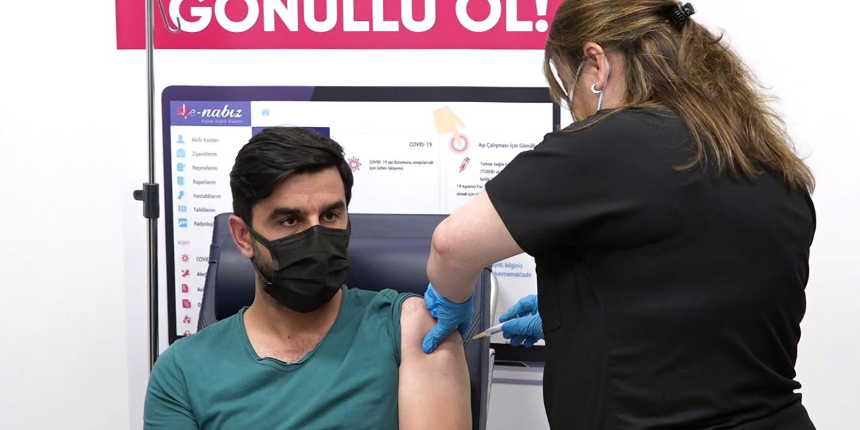 Yerli Covid-19 aşısı Turkovac için e-Nabız mobil uygulamasından da gönüllü olunabiliyor