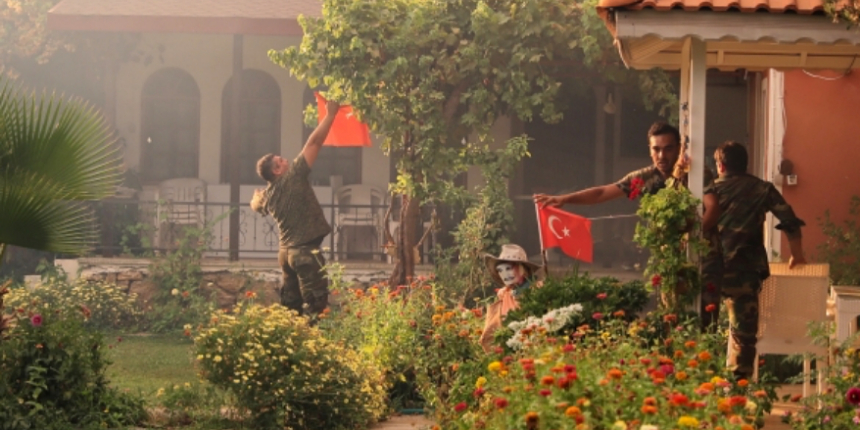 Nüket Eroğlu'nun skandal Instagram hesabı! Derdi sadece Azerilerle!
