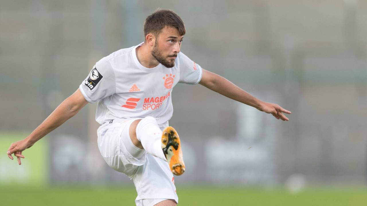 Antalyaspor'un sağ bekine İtalya ve İngiltere'den talip çıktı
