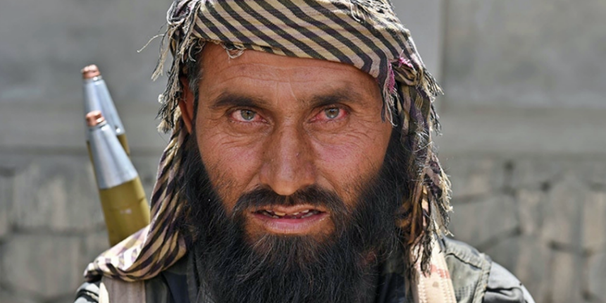 Taliban'ın işgal ettiği vilayet merkezi sayısı 5'e yükseldi!