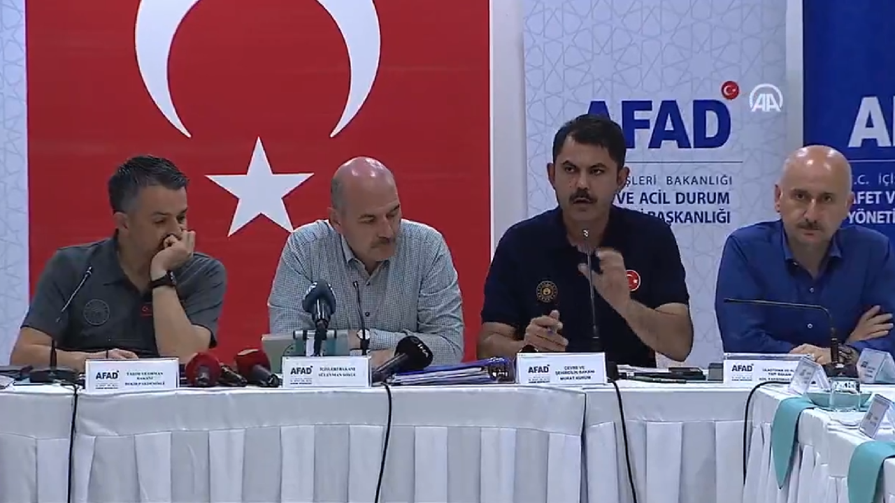 Bakan Pakdemirli: Yunanistan'ın uçak talebi var, değerlendirmeye çalışıyoruz