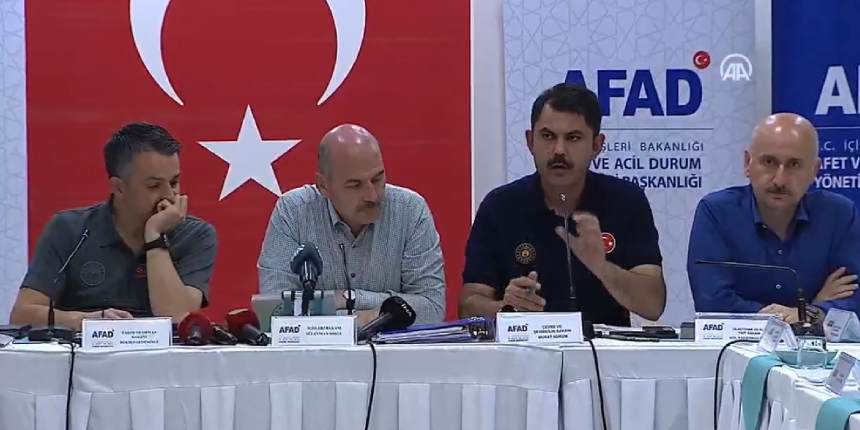 Bakan Pakdemirli: Yunanistan'ın uçak talebi var, değerlendirmeye çalışıyoruz