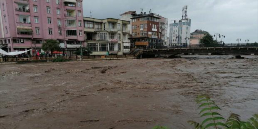 Samsun'da su baskını alarmı: Uyarı anonsları yapılıyor!