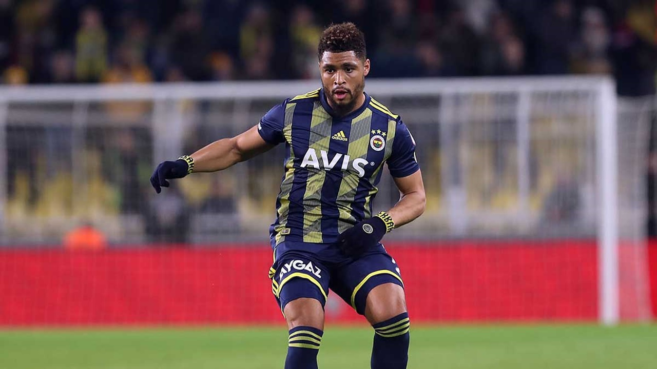 Fenerbahçe'nin eski stoperi Simon Falette, Atakaş Hatayspor ile anlaştı
