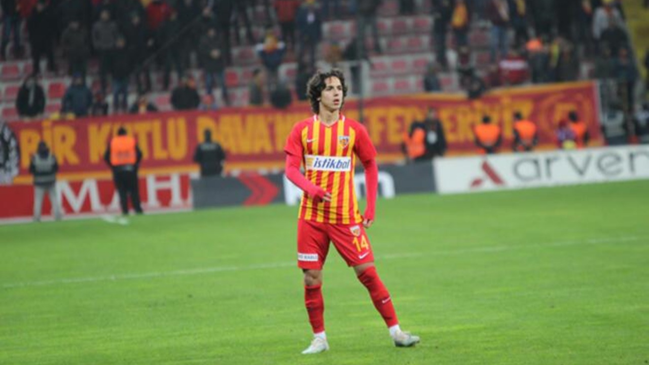 Kayserisporlu Emre Demir, Barcelona ile anlaştı... Genç oyuncu 5 yıllık sözleşmeye imza atacak