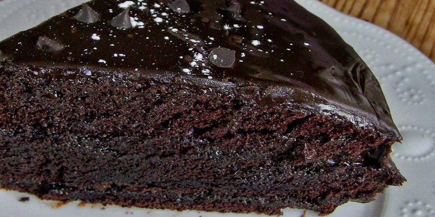 Enfes Çikolatalı Kek Tarifi! Akşama Kocanıza Büyük Sürpriz! İçine Seviyorum Notu Da Ekleyin
