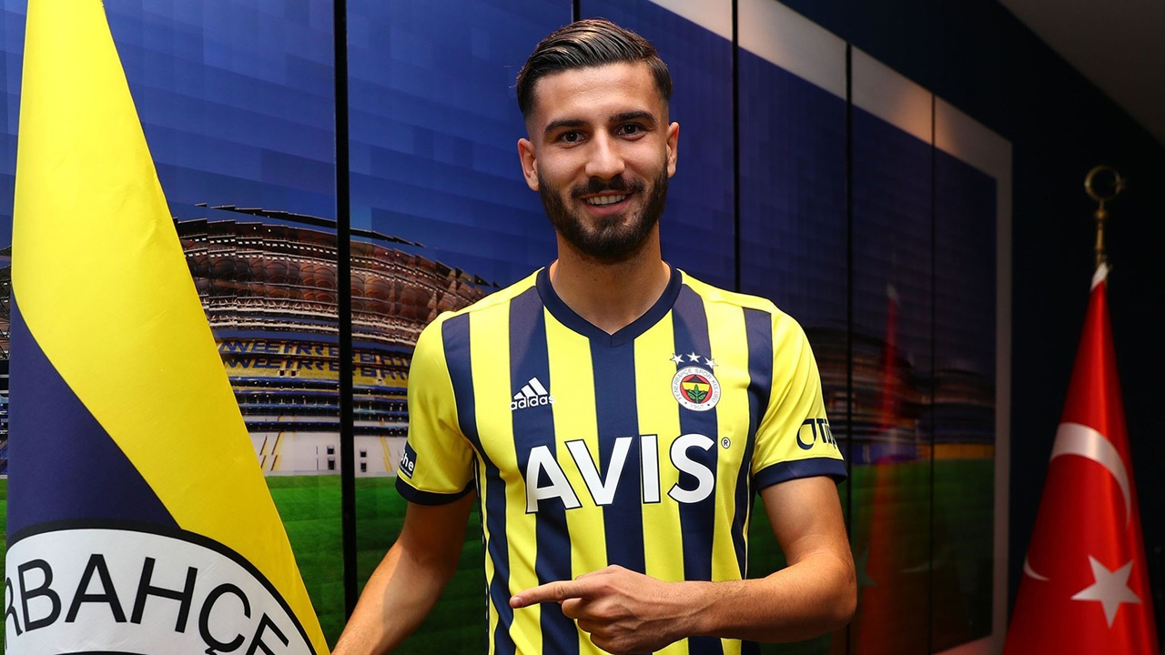 Kemal Ademi, Rus ekibi Khimki'ye transfer oldu