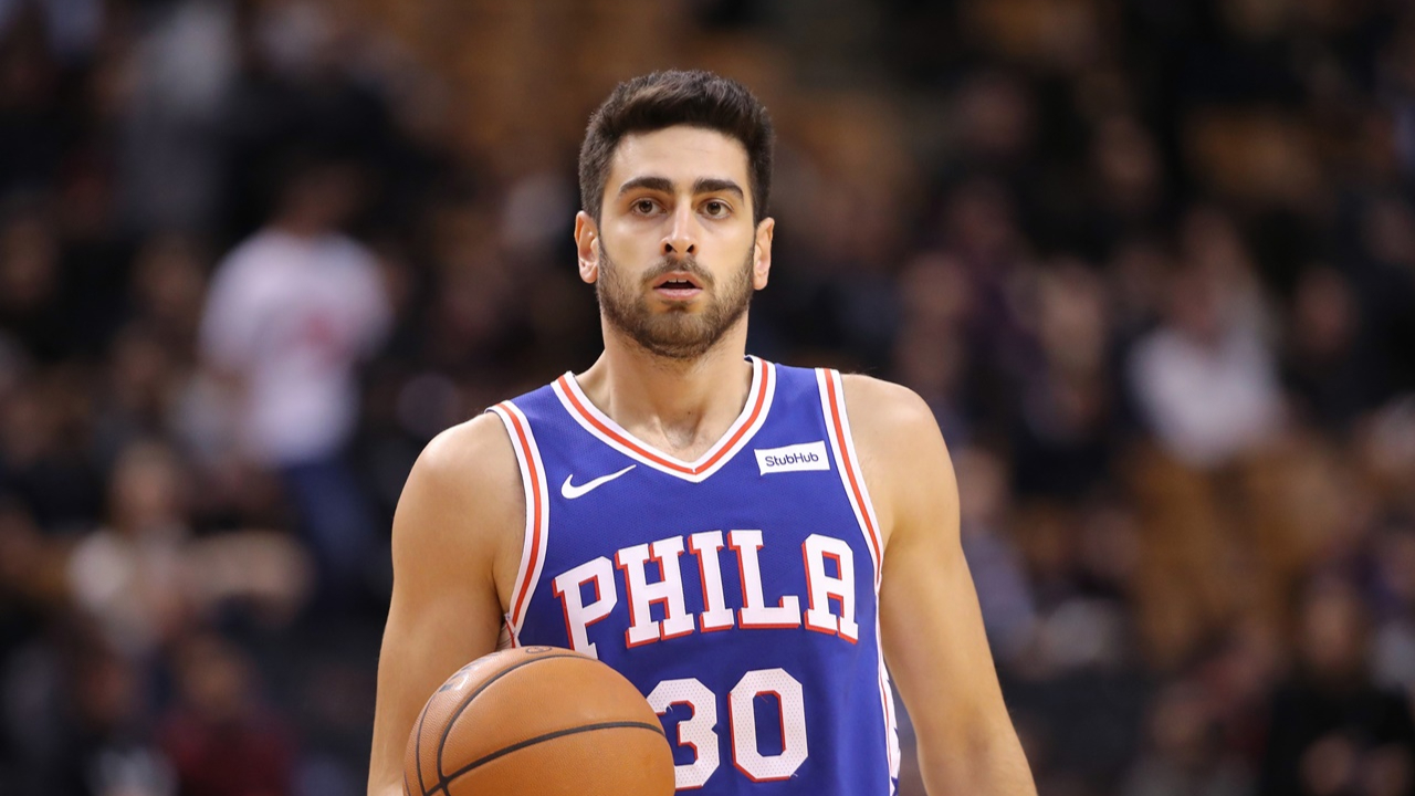 Milli basketbolcu Furkan Korkmaz,  Philadelphia 76ers'la 3 yıllık yeni sözleşmeye imza attı