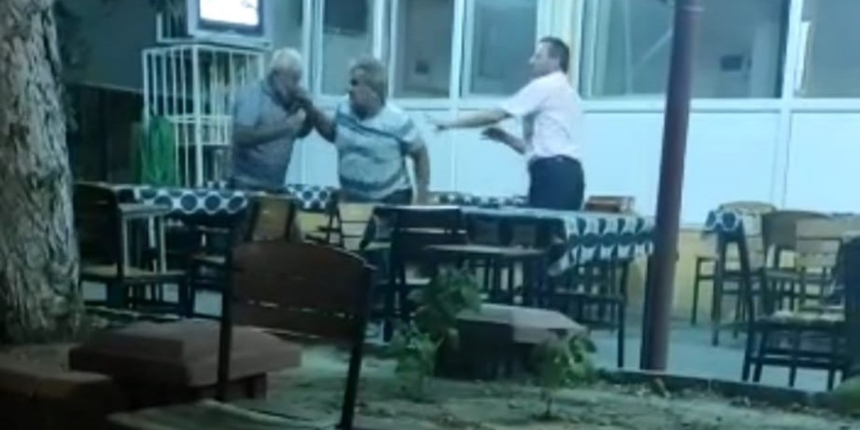 İYİ Partili eski başkan engelli vatandaşı dövdü!