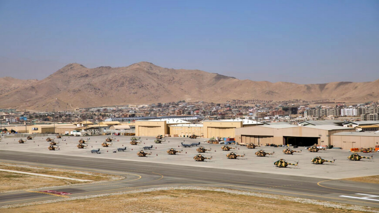 İngiltere de açıkladı: ABD ve İngiltere, Afganistan'dan adeta kaçıyor!