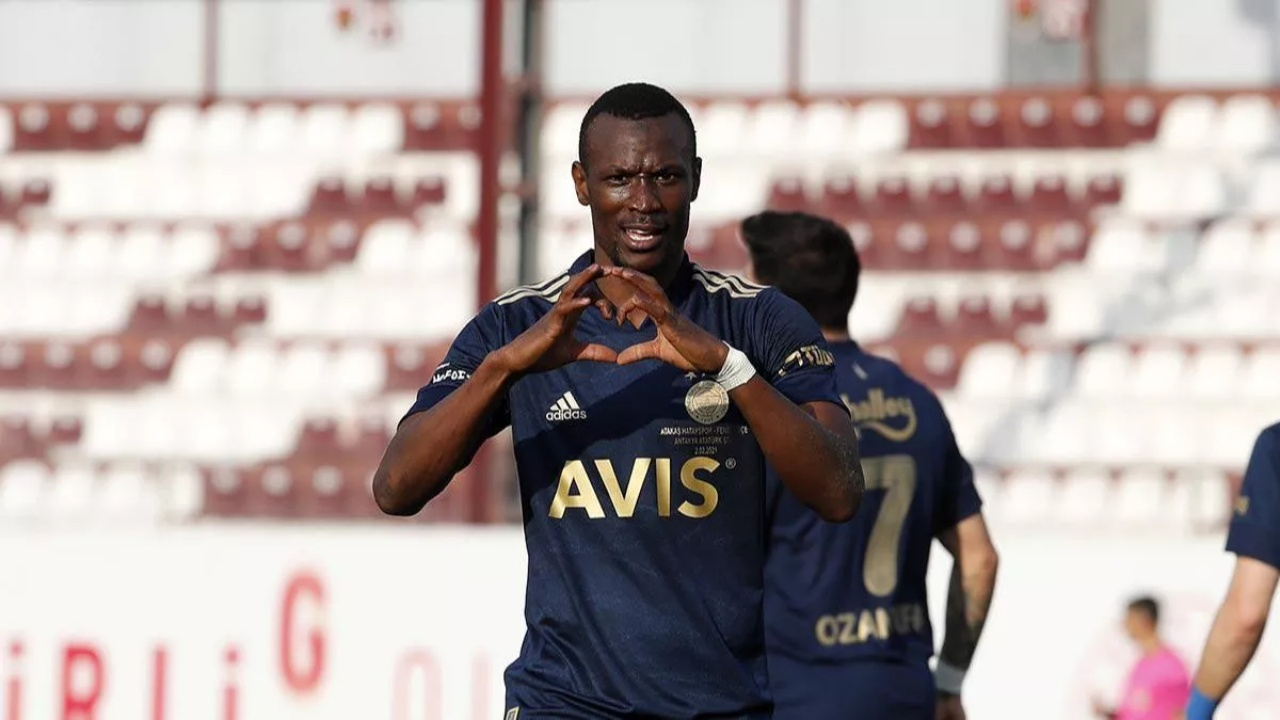 Mame Thiam'a Sivasspor talip oldu... İki kulübün başkanı Senegalli için görüştü