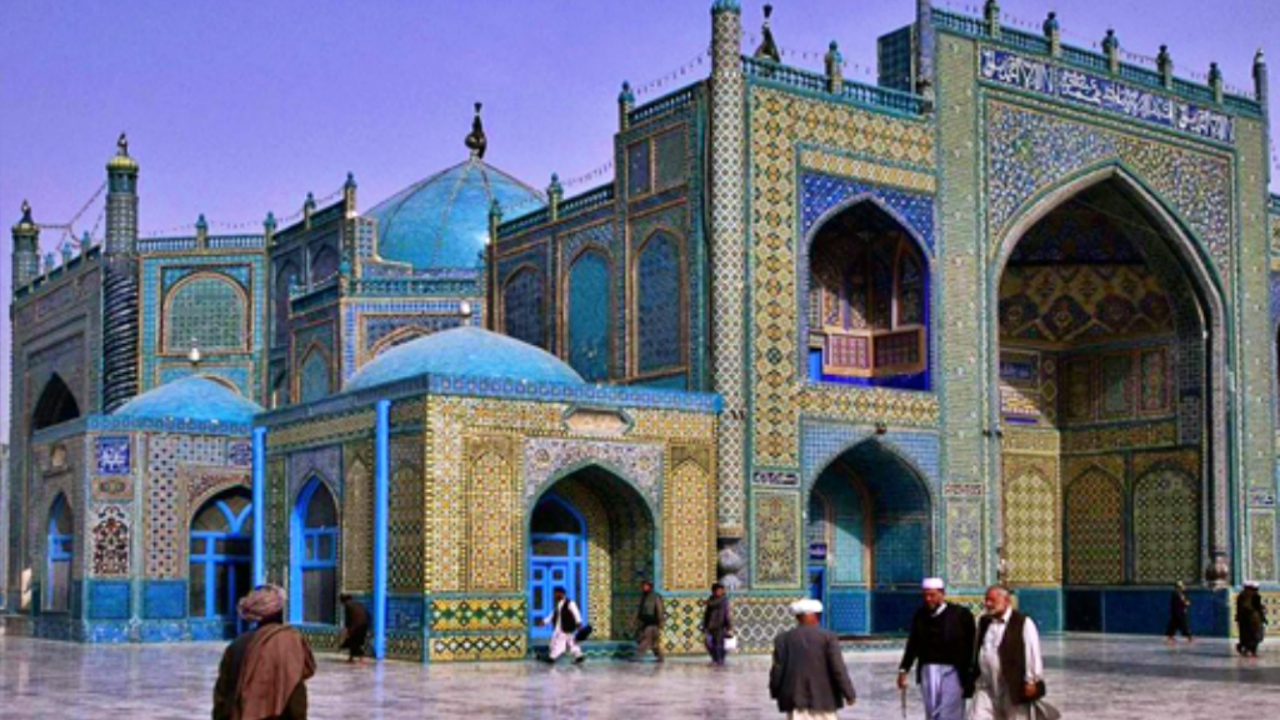 Afganistan'da şok: Mezar-ı Şerif düştü! Dostum Özbekistan'a kaçıyor!
