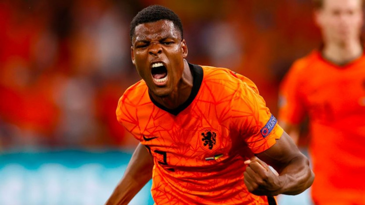 İnter, Edin Dzeko sonrası Denzel Dumfries transferini de açıkladı