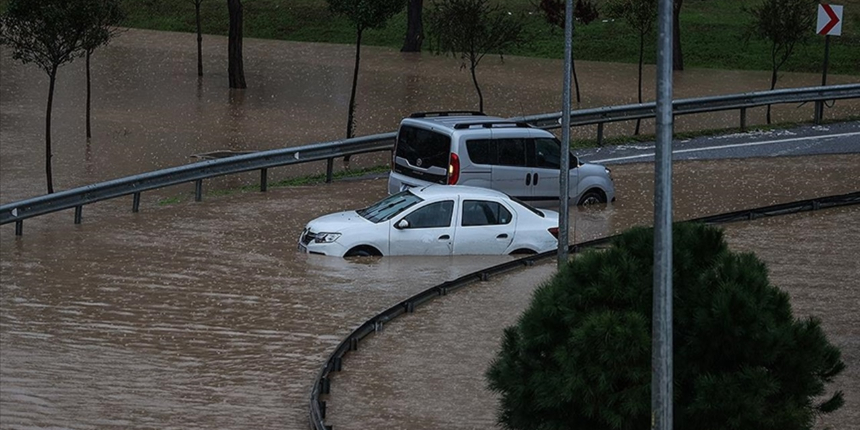 Meteoroloji uyardı: Sel ve su baskını riski devam ediyor!