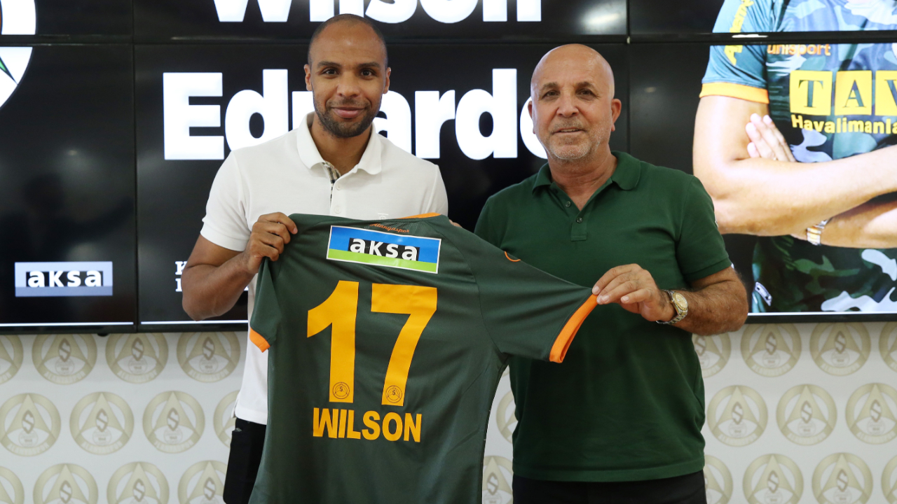 Alanya'da solun yeni lideri Wilson Eduardo