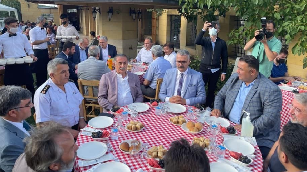 15 Temmuz şehidi Erol Olçok ve oğlu için mevlit okutuldu