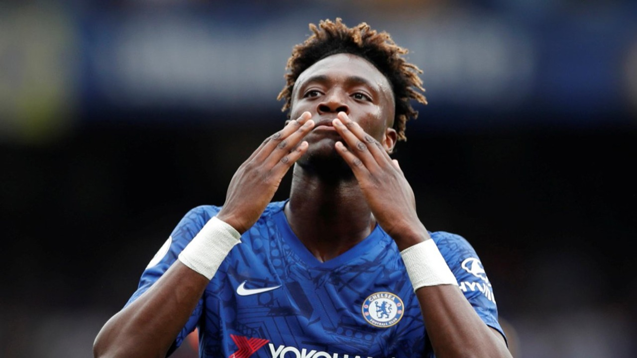 Sezona Jose Mourinho ile başlayan Roma, Tammy Abraham'ı kadrosuna kattı