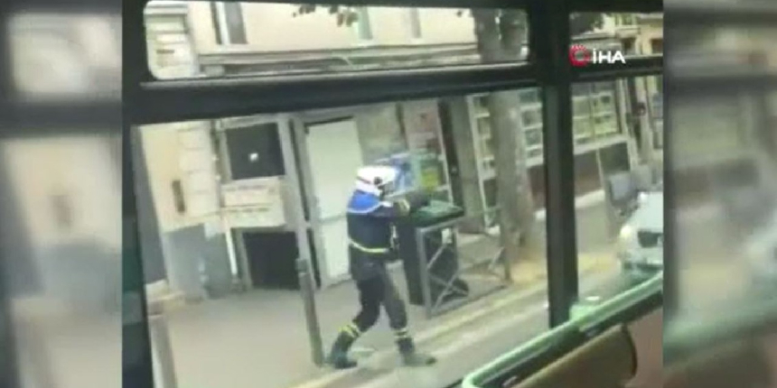 Fransa’da polis 'dur' ihtarına uymayan araca ateş açtı