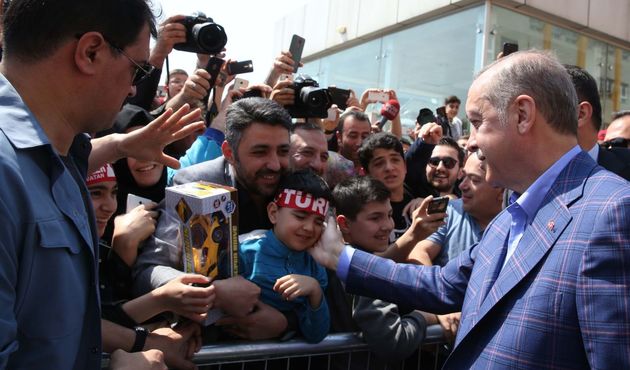 Cumhurbaşkanı Erdoğan telefon açarak tebrik etti!