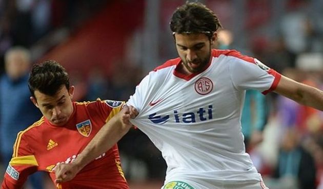 Fenerbahçe istiyordu, Galatasaray teklif yaptı!