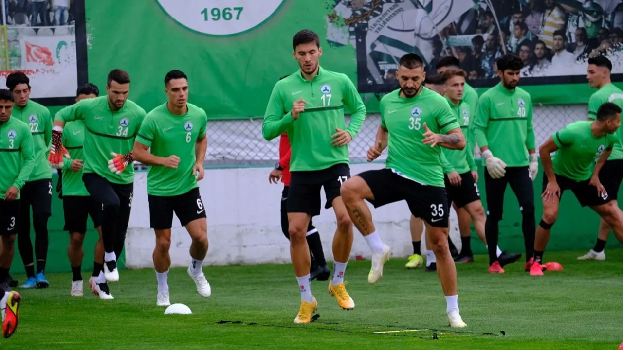 44 yıl sonra döndüğü Süper Lig'e mağlubiyetle başlayan Giresunspor'da moraller yüksek