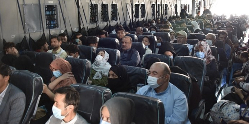 200'ü aşkın Türk vatandaşını taşıyan uçak Kabil'den ayrıldı
