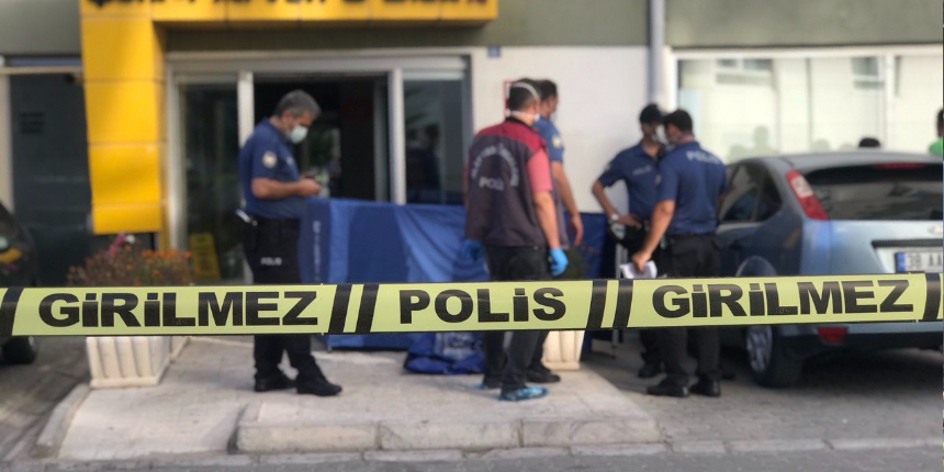 14'üncü kattan düşen 3 yaşındaki çocuk hayatını kaybetti
