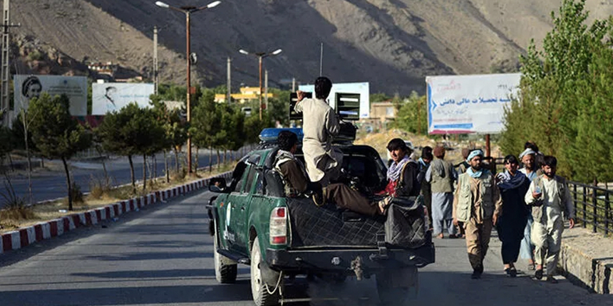 Taliban'ın Kabil'de girmesi sonrası Afganistan'dan kaçış sürerken direniş hareketi toparlanıyor