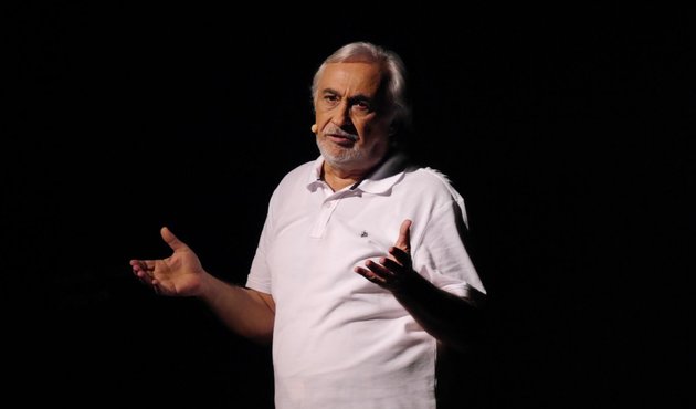 Burhan Kuzu şikayette bulundu Müjdat Gezen ifade verdi!