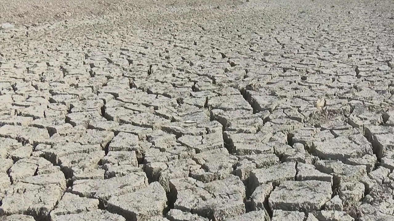 Meteoroloji kuraklık haritasını paylaştı: Türkiye'nin yarısı 'olağanüstü kurak'