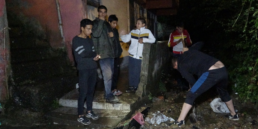 Zonguldak'ta sel sonrası heyelan: Bazı evler boşaltıldı