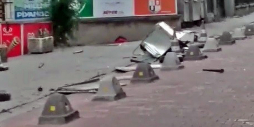 Annesini darp ederek rehin alan şahıs için PÖH devreye girdi!