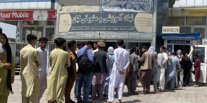 BAE, 5 bin Afgan'ı geçici olarak kabul edecek