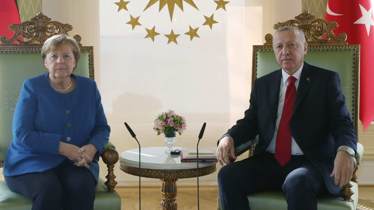 Cumhurbaşkanı Erdoğan, Merkel ile Afganistan'ı konuştu!