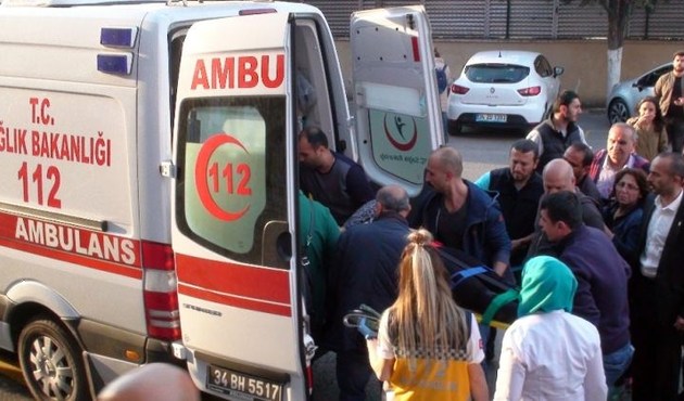 Kartal'da oy sayımı sırasında kavga çıktı
