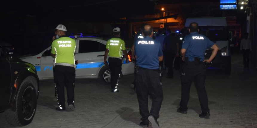 Malatya'da iki grup arasında bıçaklı sopalı kavga: 4 yaralı