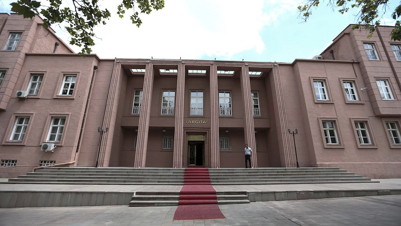 Vergi denetmenlerinden defter kaçıranlar şimdi yandı: Yargıtay'dan emsal karar