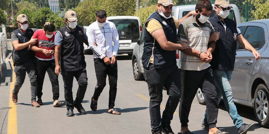 DEAŞ'lı teröristin cep telefonundan çıkan video olası bir saldırıyı önledi