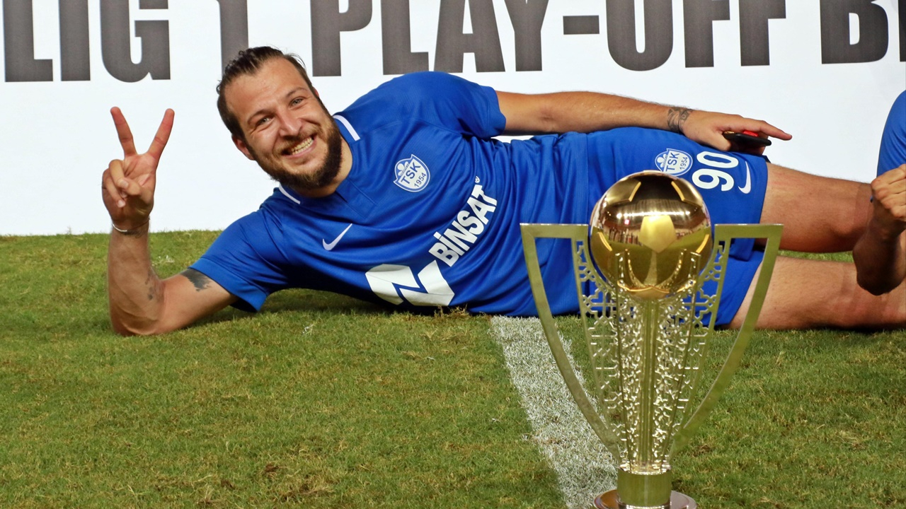 13. kulübü oldu... Batuhan Karadeniz, Iğdırspor'a transfer oldu