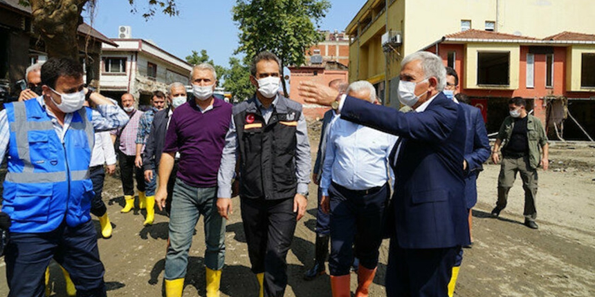 Bakan Özer: Sel bölgelerinde yüz yüze eğitim için tüm hazırlıklar tamam!