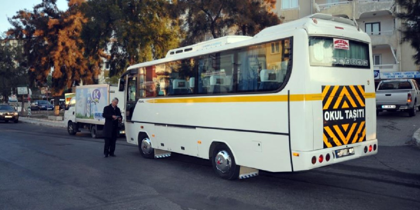 İzmir’de okul servisi ücretlerine yüzde 15 zam!