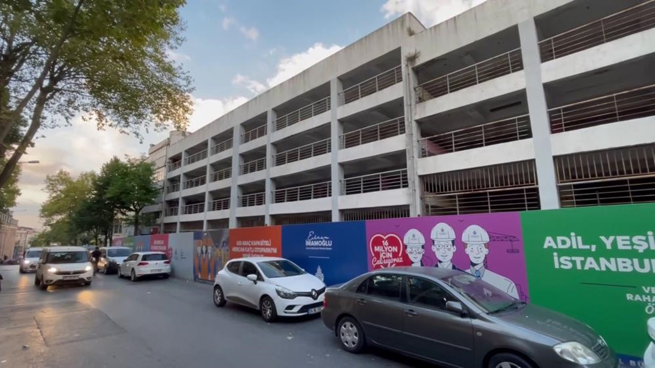 İBB'ye otopark isyanı! Trafik, günün her saati durma noktasında...
