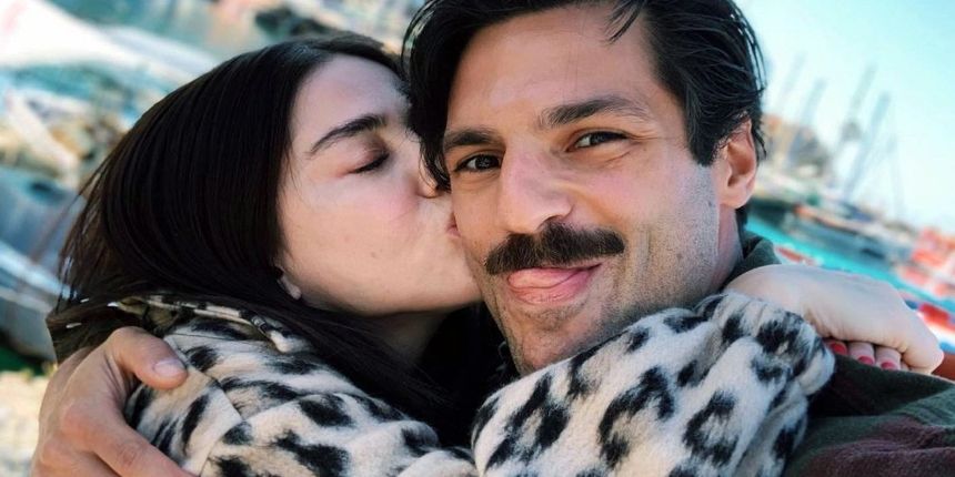 Örnek Bir Çift Örnek Bir Aşk, Özge Gürel ve Serkan Çayoğlu! Yıllar Değiştirmiyor