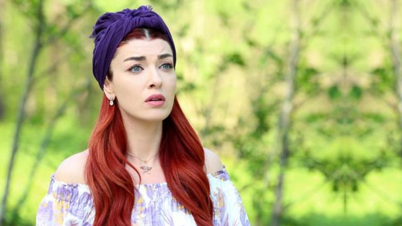 Aslıhan Güner Yeni Dizideki Umay Karakteri Hakkında İpucu Verdi! Efsane Geliyor! Beklemede Kalın