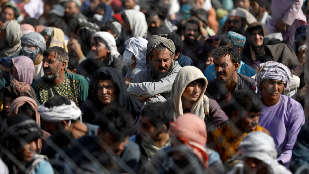 AB'den Afganistan kararı! Mültecileri kabul edenler için bütçe desteği artırılacak