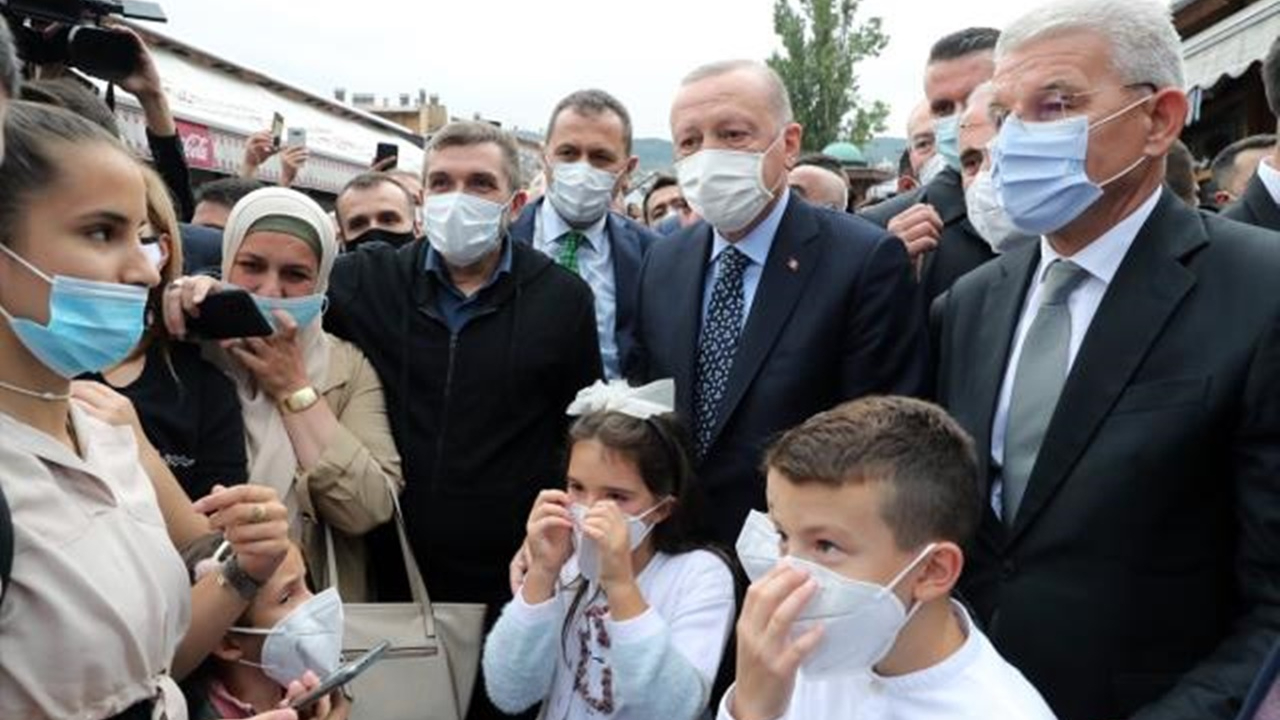 Cumhurbaşkanı Erdoğan'a Bosna Hersek'te büyük ilgi