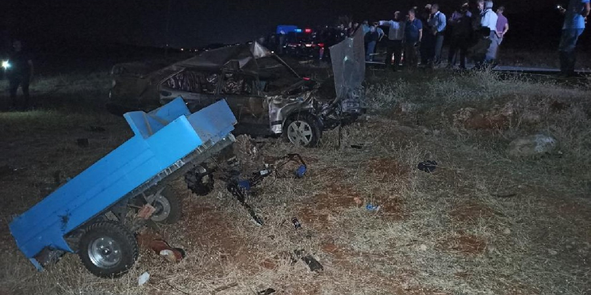 Katliam gibi kaza! 4 kişi hayatını kaybetti