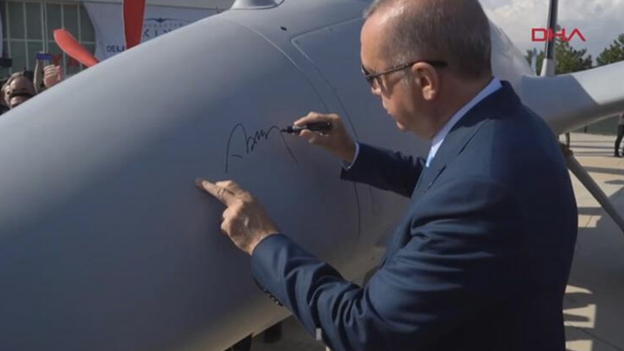 Türk savunma sanayii için tarihi an: Cumhurbaşkanı Erdoğan ilk imzayı attı